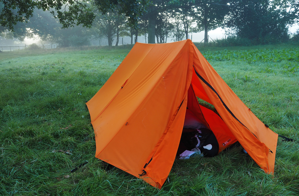 camping essentials Outdoor People